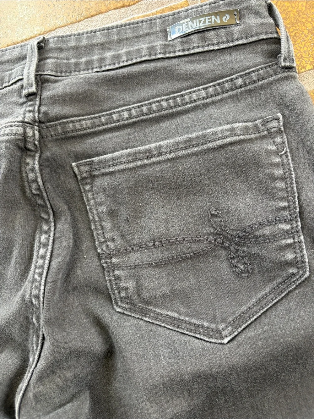Denizen from Levi’s Black Low Rise Jegging